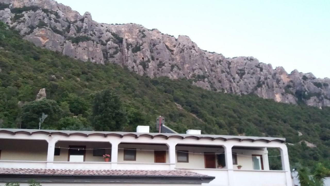 Casa Lucia Campagna Relax Guest House Dorgali Bagian luar foto