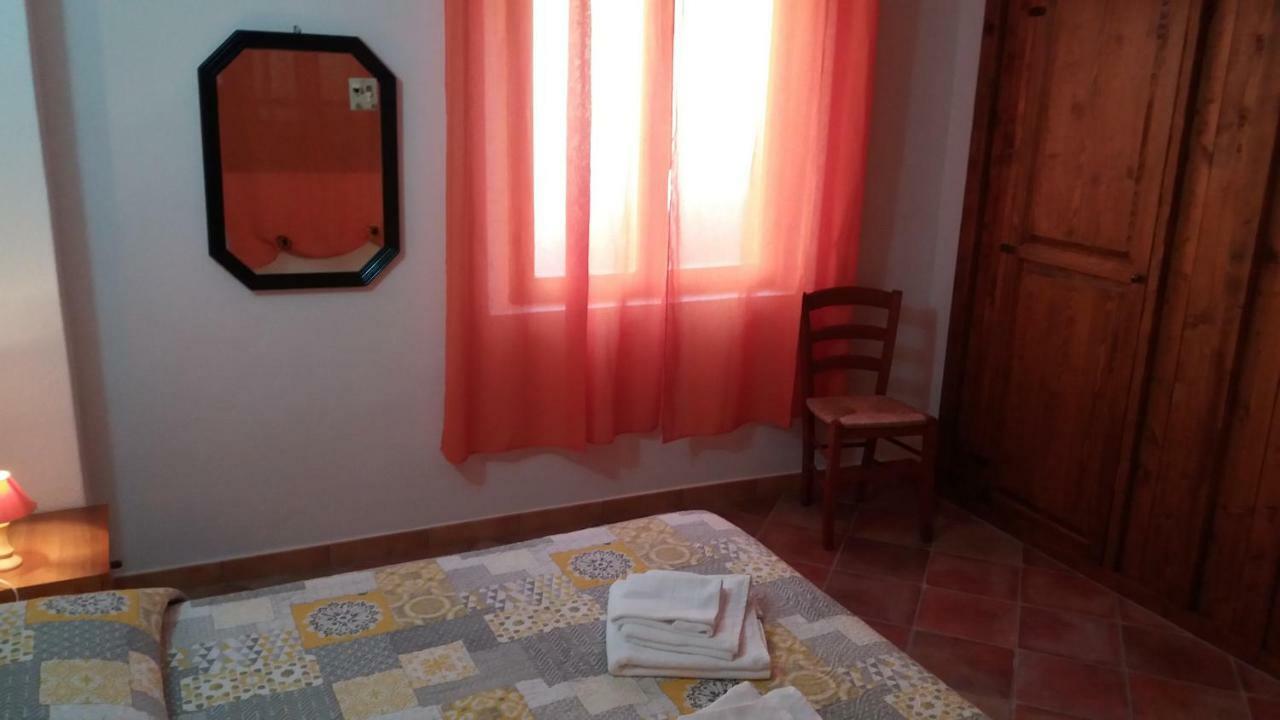 Casa Lucia Campagna Relax Guest House Dorgali Bagian luar foto